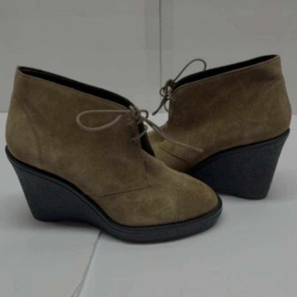 Size 38 M Grigiarancio Made in Italy Crosta Tobacco Suede leather Wedge shoe